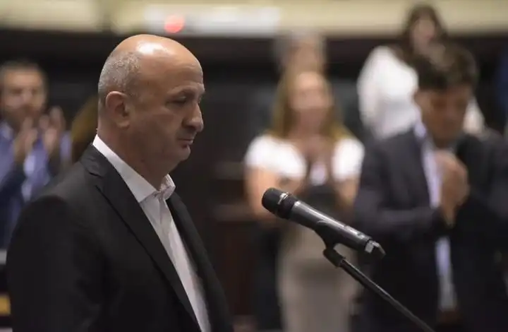 Russo, le puso fecha a la vuelta del fútbol.